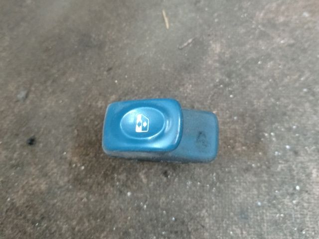 bontott RENAULT TWINGO I Ablakemelő Kapcsoló (Pozíciófüggetlen)