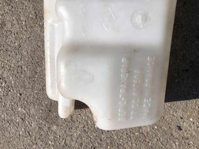 bontott RENAULT TWINGO I Ablakmosó Tartály