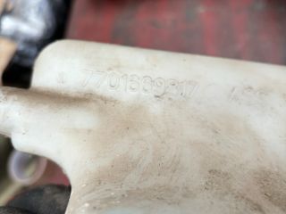 bontott RENAULT TWINGO I Ablakmosó Tartály