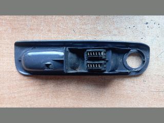 bontott RENAULT TWINGO I Bal első Ablakemelő Kapcsoló