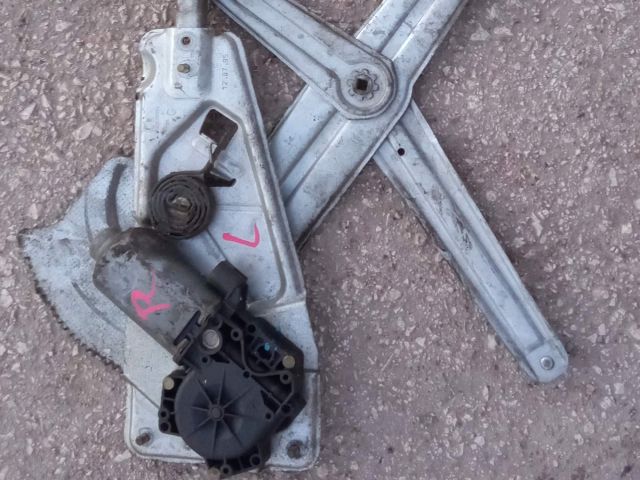 bontott RENAULT TWINGO I Bal első Ablakemelő Szerkezet (Elektromos)