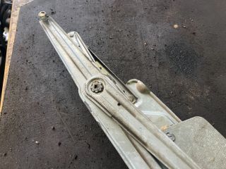 bontott RENAULT TWINGO I Bal első Ablakemelő Szerkezet (Elektromos)