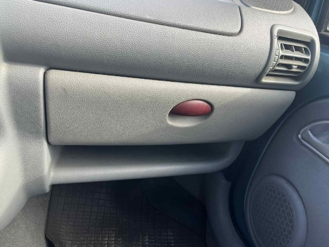 bontott RENAULT TWINGO I Bal első Belső Kilincs