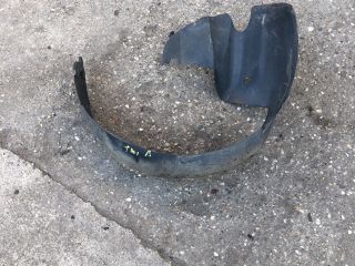 bontott RENAULT TWINGO I Bal első Dobbetét (Kerékjárati, Műanyag)