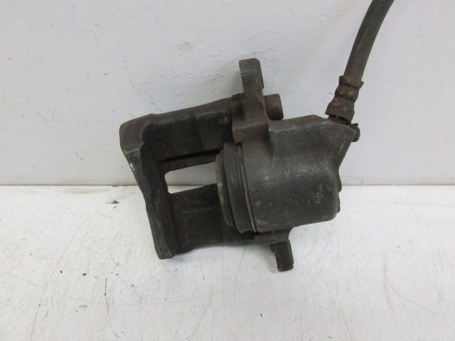 bontott RENAULT TWINGO I Bal első Féknyereg Munkahengerrel