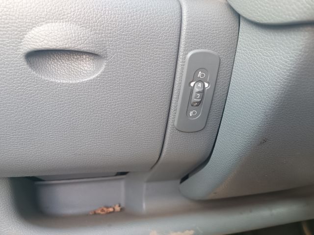 bontott RENAULT TWINGO I Bal első Vízlehúzó Gumicsík