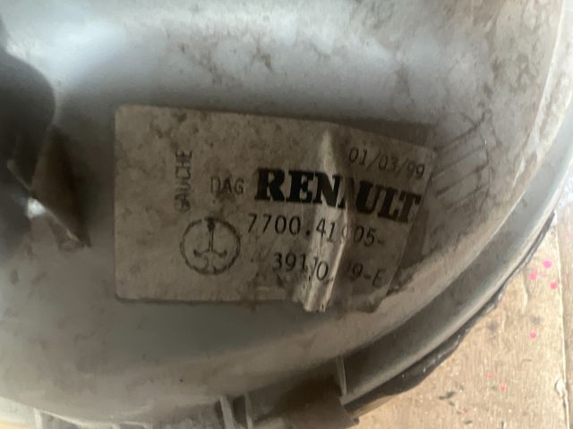 bontott RENAULT TWINGO I Bal Fényszóró