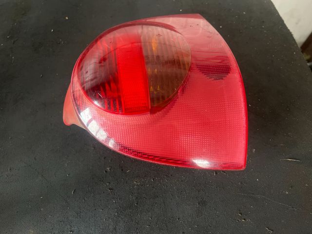 bontott RENAULT TWINGO I Bal Hátsó Lámpa