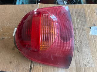 bontott RENAULT TWINGO I Bal Hátsó Lámpa