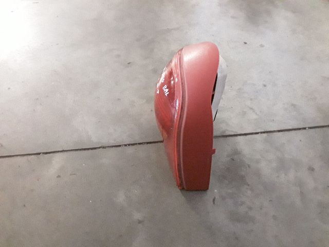 bontott RENAULT TWINGO I Bal Hátsó Lámpa