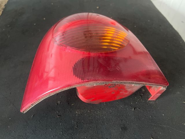 bontott RENAULT TWINGO I Bal Hátsó Lámpa