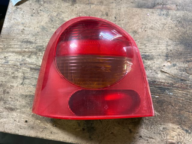 bontott RENAULT TWINGO I Bal Hátsó Lámpa