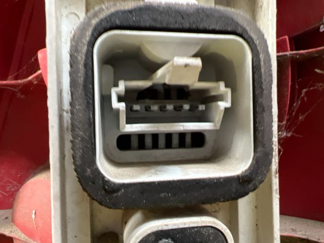 bontott RENAULT TWINGO I Bal Hátsó Lámpa