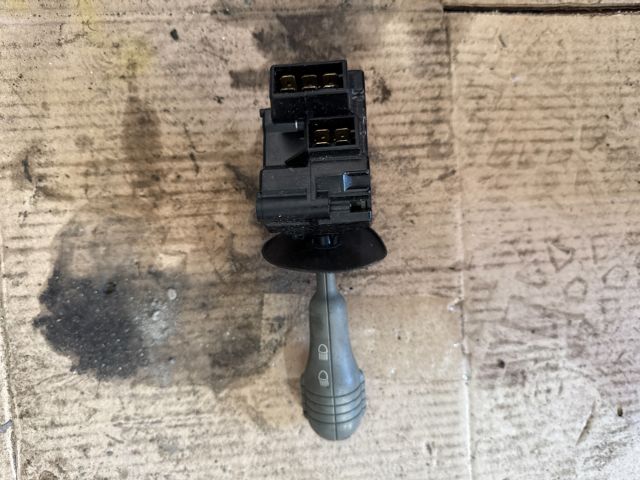 bontott RENAULT TWINGO I Bal Kormánykapcsoló Irányjelző