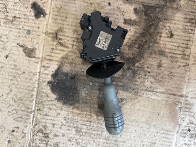 bontott RENAULT TWINGO I Bal Kormánykapcsoló Irányjelző