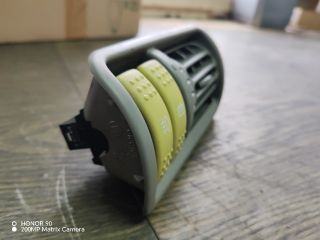 bontott RENAULT TWINGO I Bal Szellőző