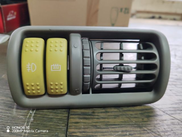 bontott RENAULT TWINGO I Bal Szellőző