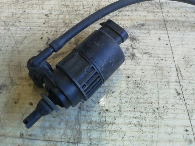 bontott RENAULT TWINGO I Első Ablakmosó Szivattyú