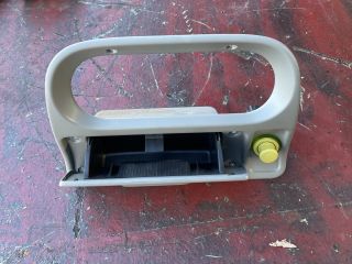 bontott RENAULT TWINGO I Első Hamutartó