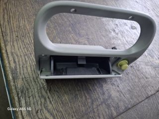 bontott RENAULT TWINGO I Első Hamutartó