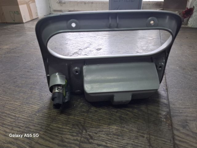 bontott RENAULT TWINGO I Első Hamutartó