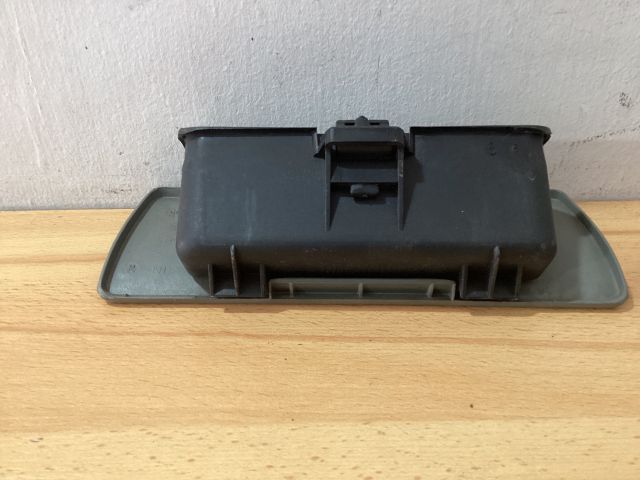 bontott RENAULT TWINGO I Első Hamutartó