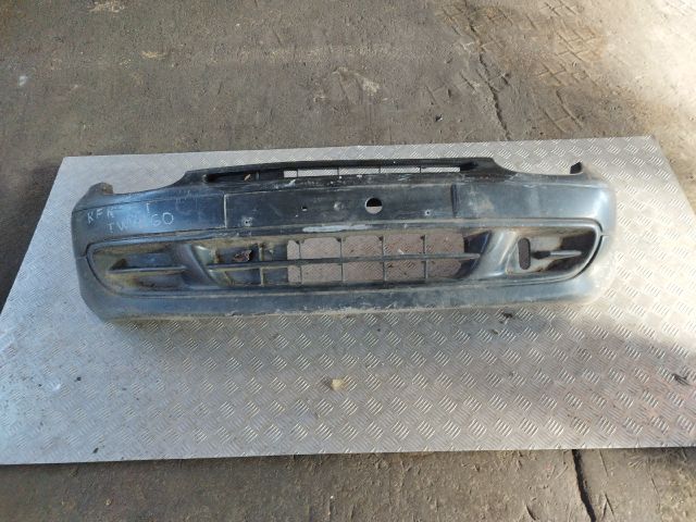 bontott RENAULT TWINGO I Első Lökhárító (Részeivel)