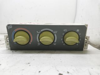 bontott RENAULT TWINGO I Fűtéskapcsoló (Nem klímás)