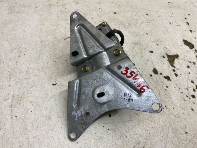 bontott RENAULT TWINGO I Hátsó Ablaktörlő Motor