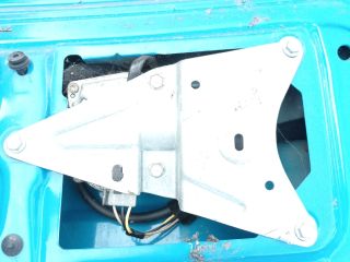 bontott RENAULT TWINGO I Hátsó Ablaktörlő Motor