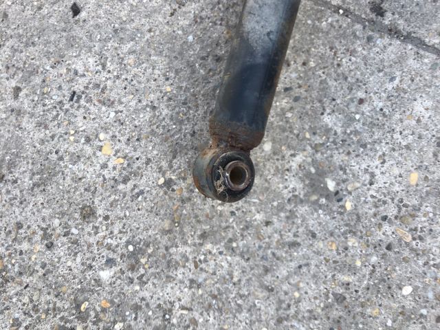 bontott RENAULT TWINGO I Hátsó Gólyaláb (Lengécsillapító, Rugó)