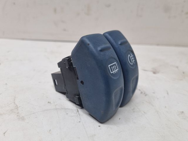 bontott RENAULT TWINGO I Hátsó Ködzárófény Kapcsoló