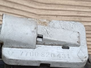 bontott RENAULT TWINGO I Hátsó Rendszámtábla Világítás