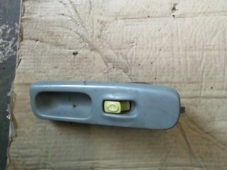 bontott RENAULT TWINGO I Jobb első Ablakemelő Kapcsoló