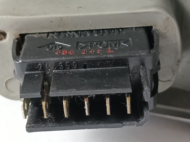 bontott RENAULT TWINGO I Jobb első Ablakemelő Kapcsoló