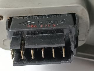 bontott RENAULT TWINGO I Jobb első Ablakemelő Kapcsoló