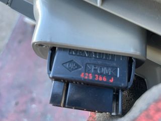 bontott RENAULT TWINGO I Jobb első Ablakemelő Kapcsoló
