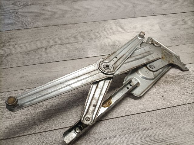 bontott RENAULT TWINGO I Jobb első Ablakemelő Szerkezet (Mechanikus)