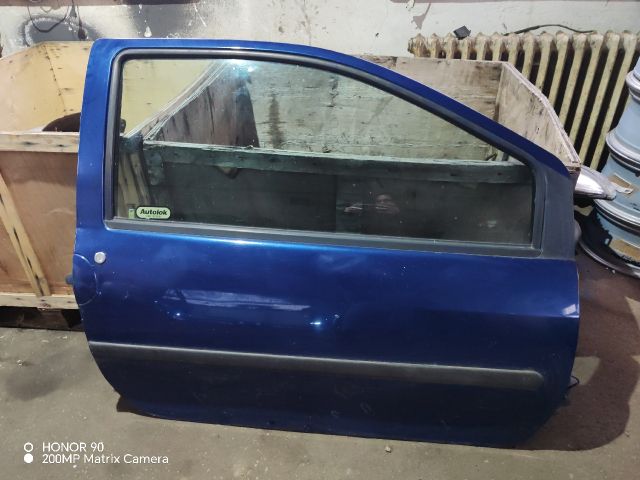 bontott RENAULT TWINGO I Jobb első Ajtó (Részeivel)