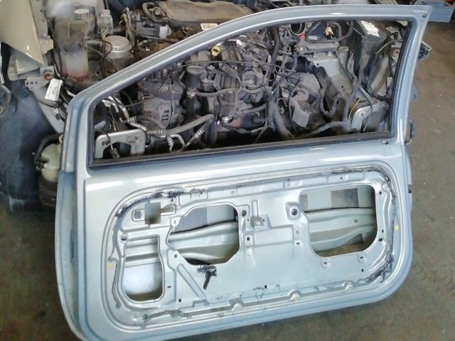 bontott RENAULT TWINGO I Jobb első Ajtó (Üres lemez)