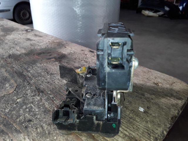 bontott RENAULT TWINGO I Jobb első Ajtózár