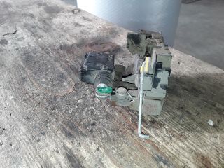 bontott RENAULT TWINGO I Jobb első Ajtózár