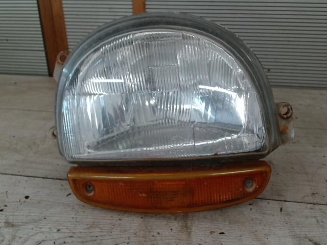 bontott RENAULT TWINGO I Jobb Fényszóró