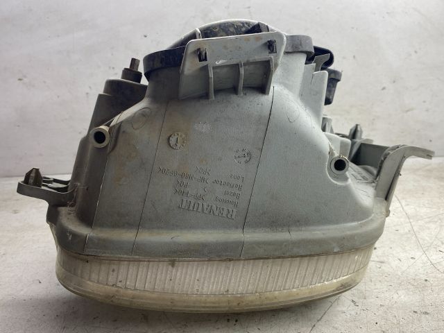 bontott RENAULT TWINGO I Jobb Fényszóró