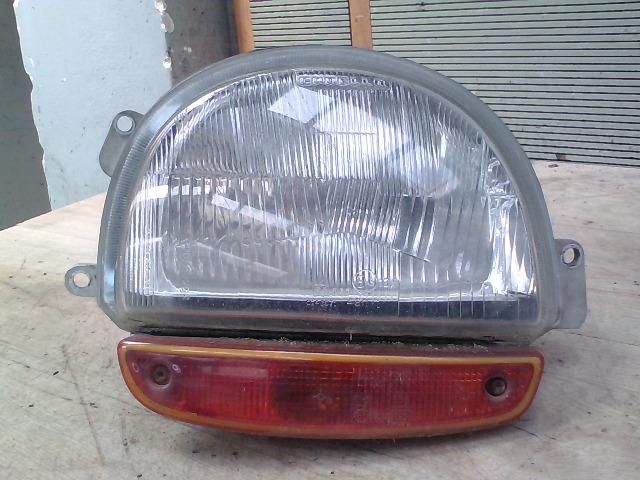 bontott RENAULT TWINGO I Jobb Fényszóró