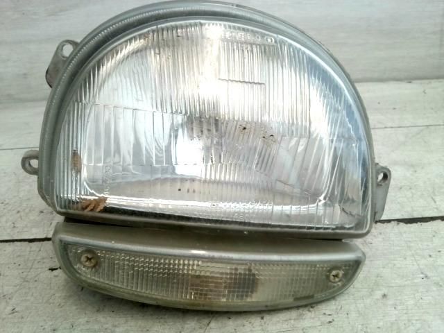 bontott RENAULT TWINGO I Jobb Fényszóró