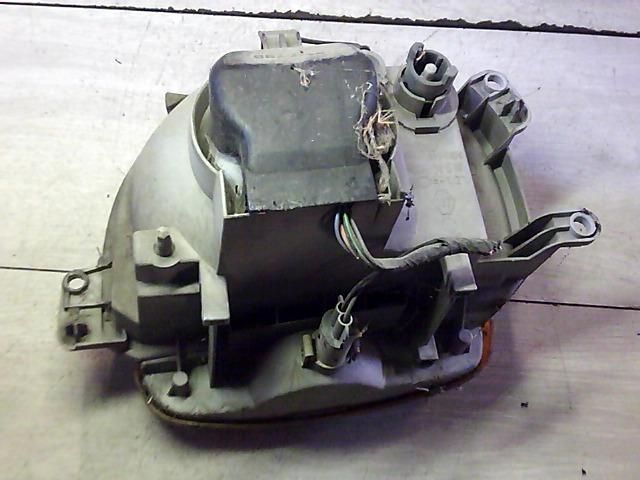 bontott RENAULT TWINGO I Jobb Fényszóró