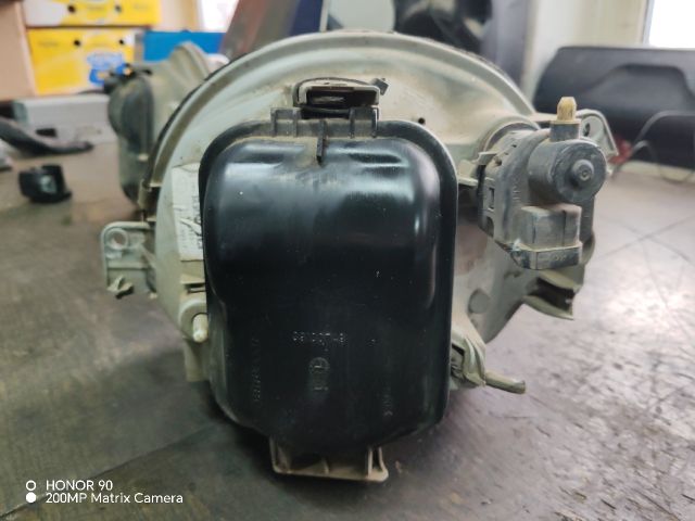 bontott RENAULT TWINGO I Jobb Fényszóró