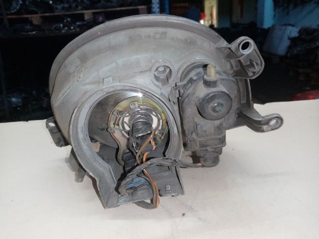 bontott RENAULT TWINGO I Jobb Fényszóró