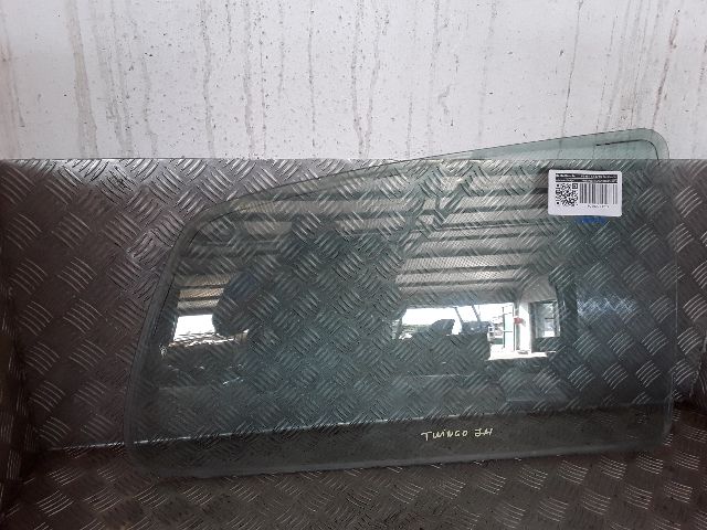 bontott RENAULT TWINGO I Jobb hátsó Fixüveg (Ajtóban)